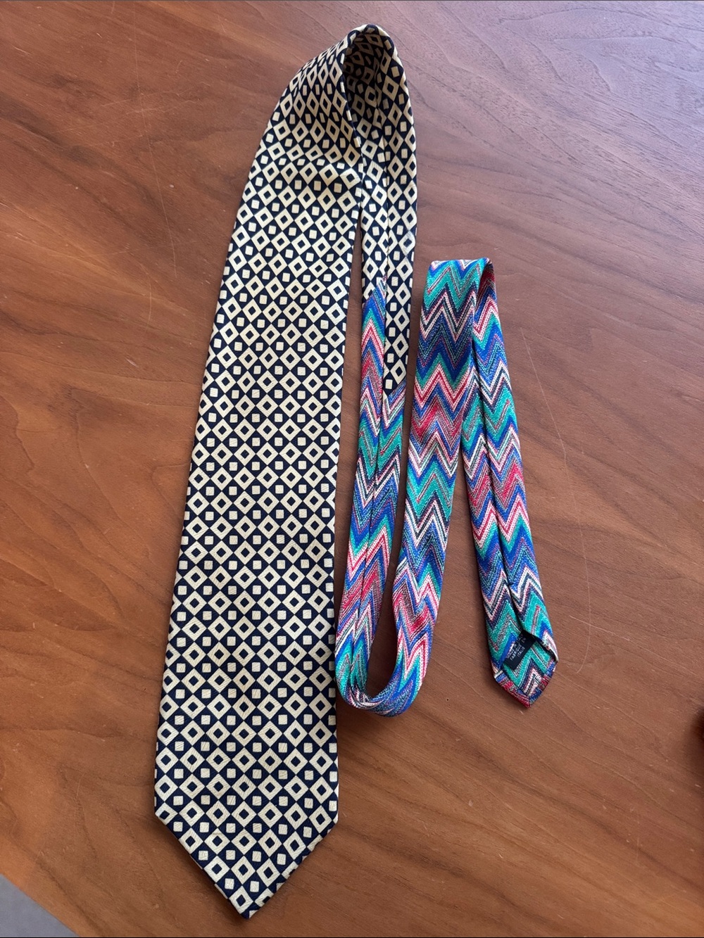MISSONI silk tie made in Italy